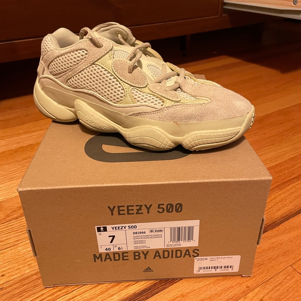Yeezy Boost Super Moon Yellow